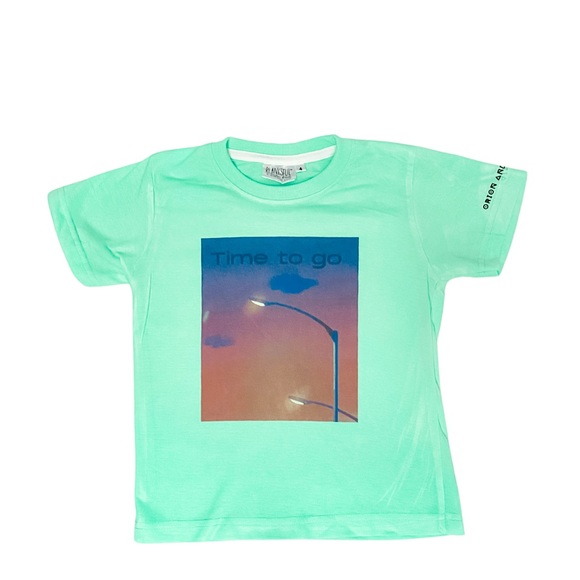 Street lights graphic Tee. - Picture 2 of 3